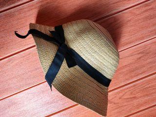 Topi Pantai Baby