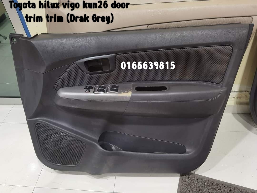 Hilux hot sale door trim