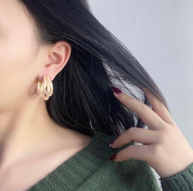Trendy Minimalist Alloy Matte Gold Hoop Stud Earrings for Girls