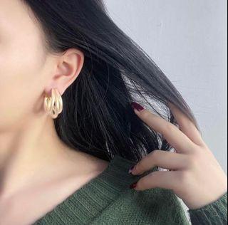 Trendy Minimalist Alloy Matte Gold Hoop Stud Earrings for Girls