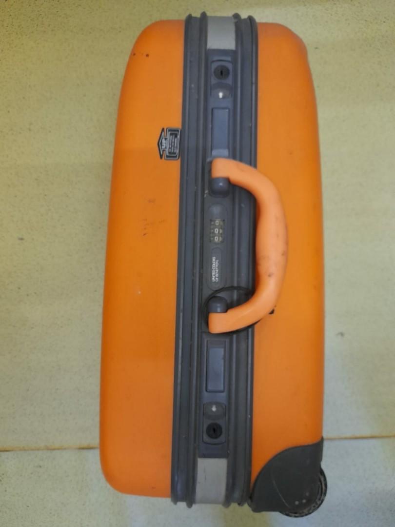 Benetton cabin luggage 2025