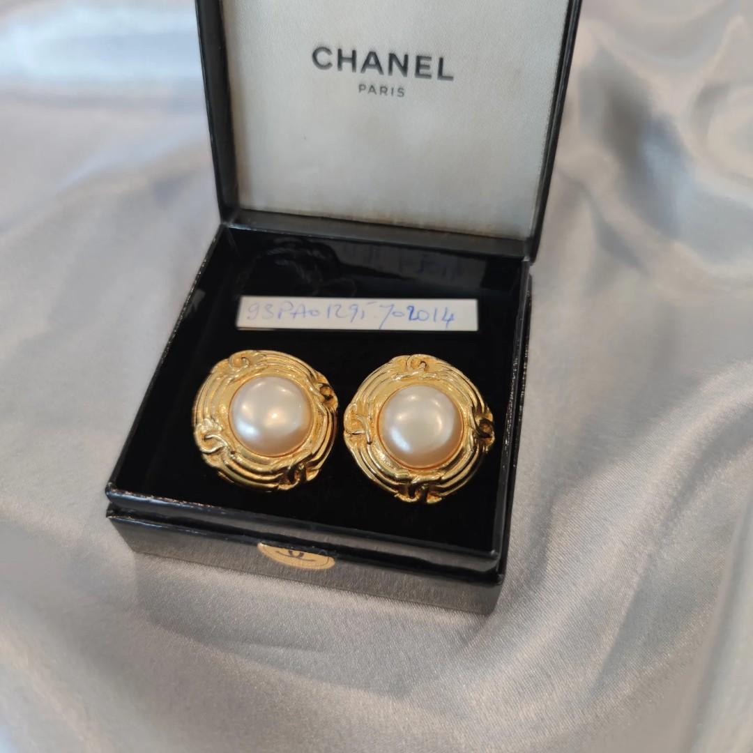Vintage Chanel Pearl Earrings w Gold Plating Women s Fashion