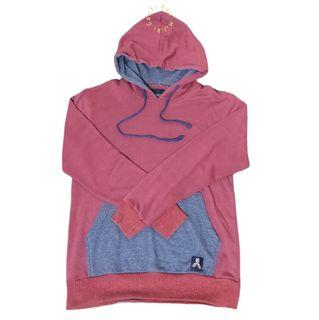 WKND Pullover Sweater Hoodie Original