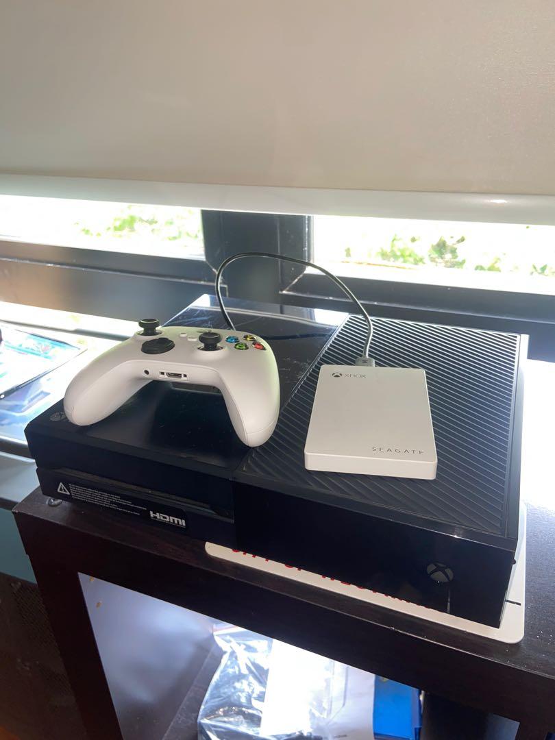 xbox one with series s/x controller and hdd, Video Gaming, Video Game