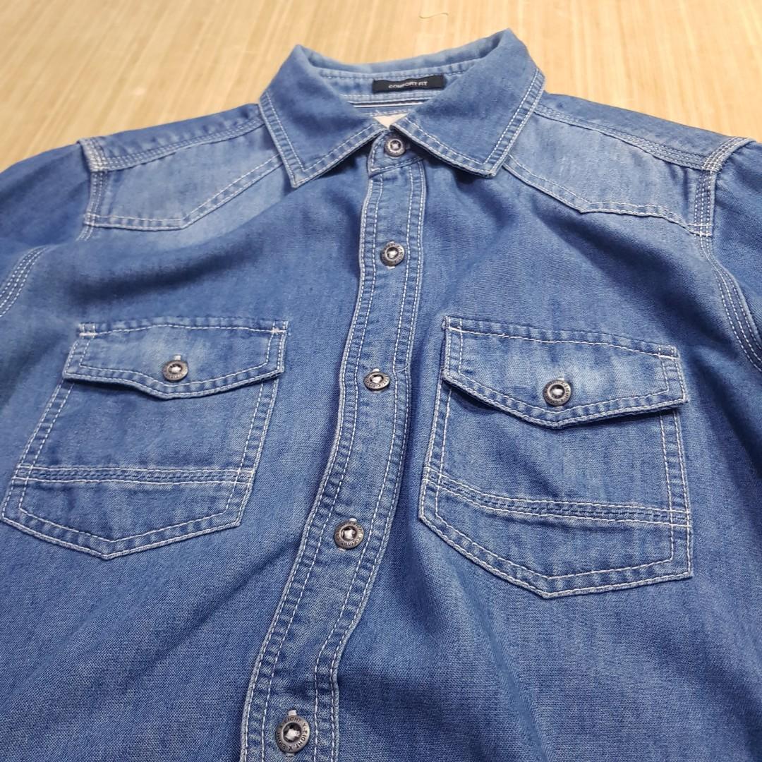 X-eight Kemeja Denim Comfort Fit 