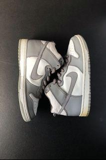 2002 Medium Grey Dunk High