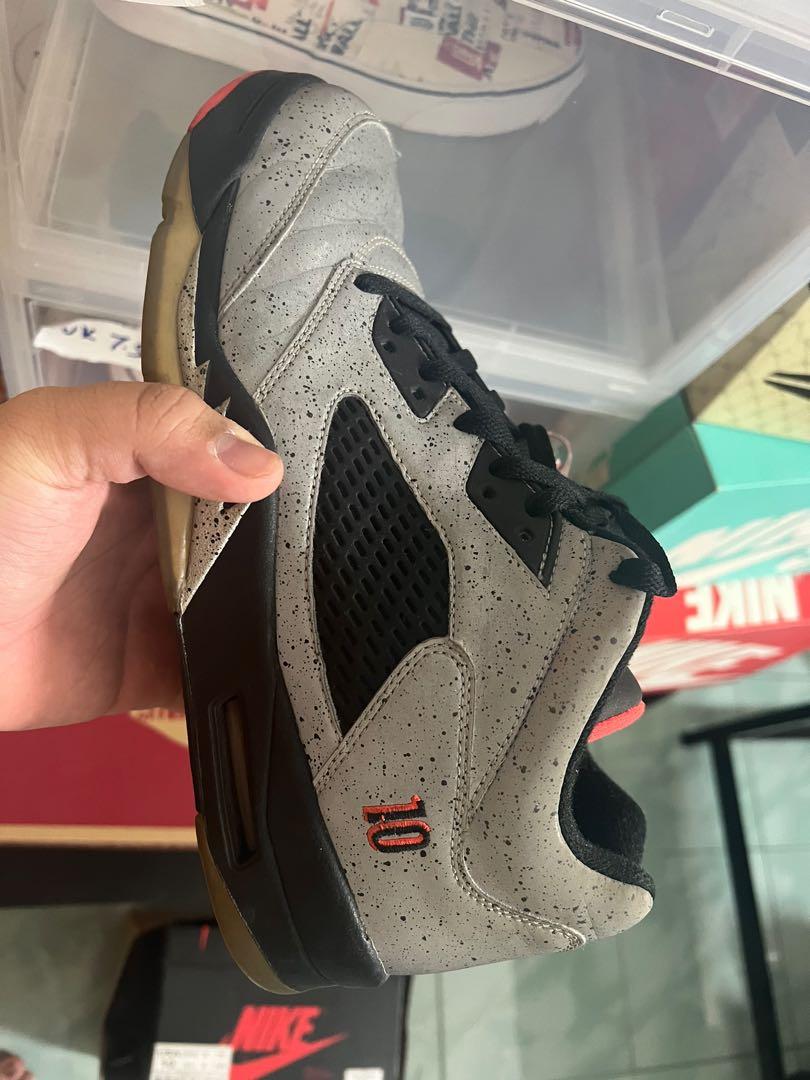 gold nike shorts men