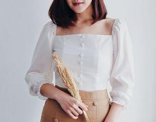 AUDREY bw (S1)