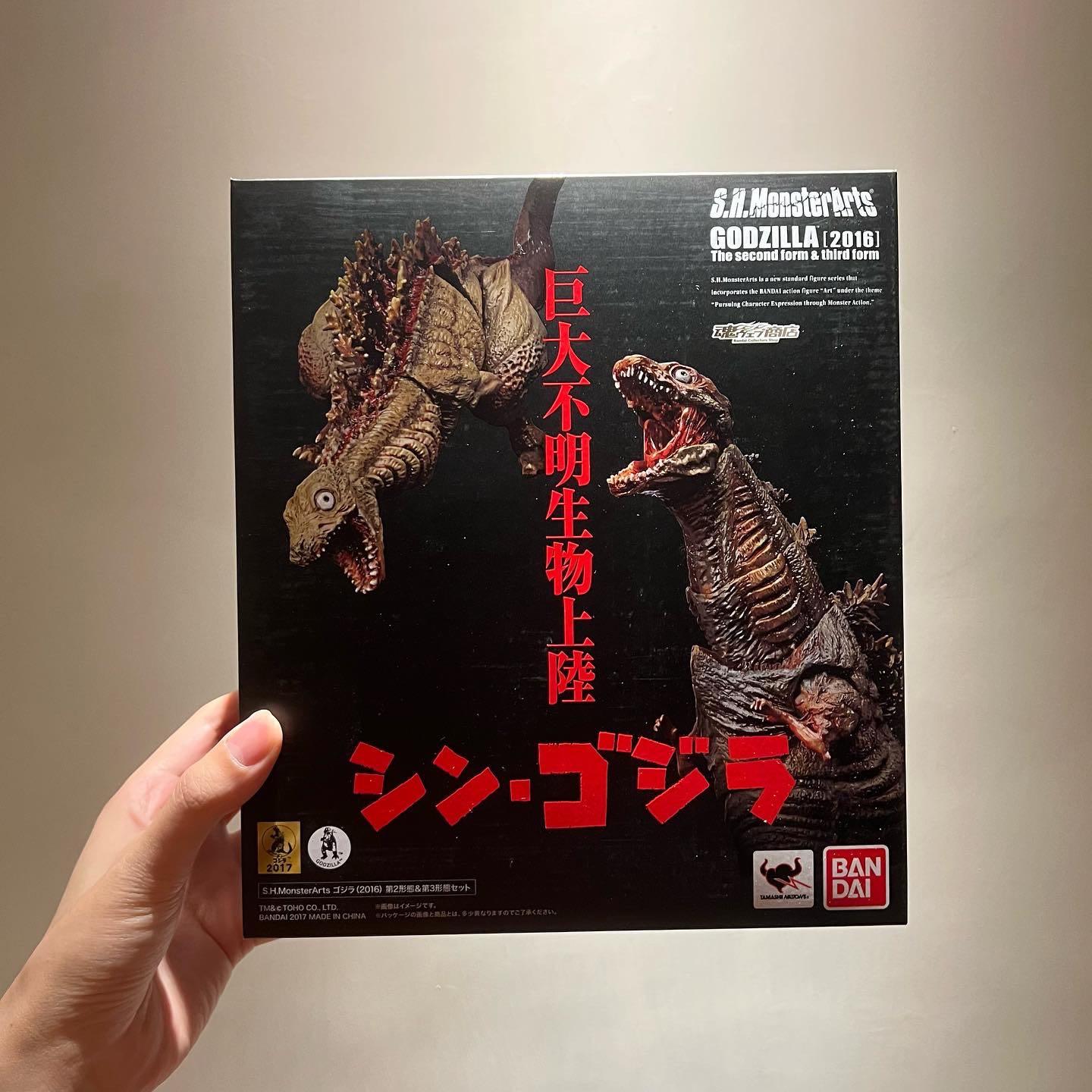 Bandai Shm 真哥斯拉16 第二形態第三形態 興趣及遊戲 玩具 遊戲類 Carousell