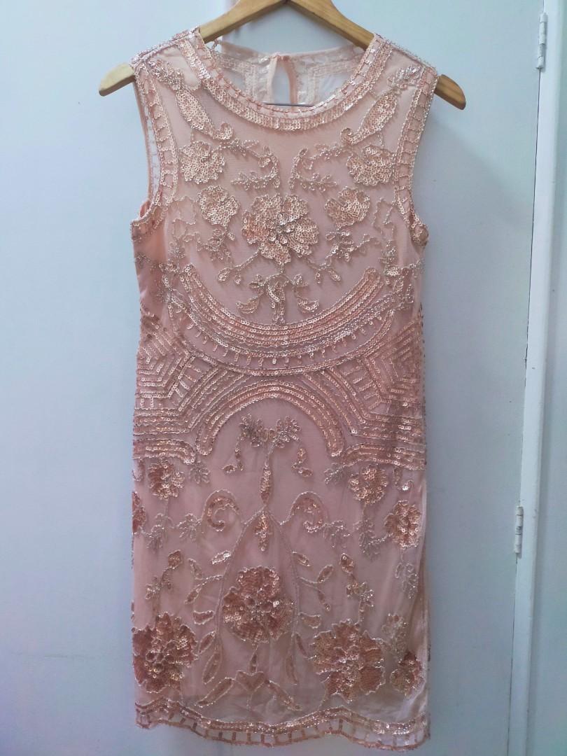 Blush Formal Sequin Dress Gatsby ish (Category: Dresses) located in Manila. Submitted by jrevdeclutters (Listing ID 1152221820, Image 1). Description: Worn once for an event, good as new Subtly Gatsby-ish lining inside is stretchy will fit XS-M, fit would just differ Originally Php4000+ *negotiable* ☺️.