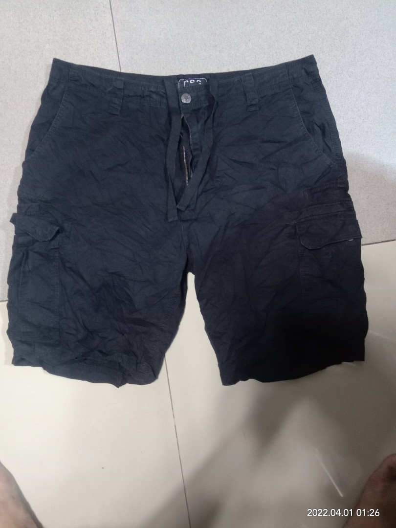Champs sports gear cargo shorts size 38 