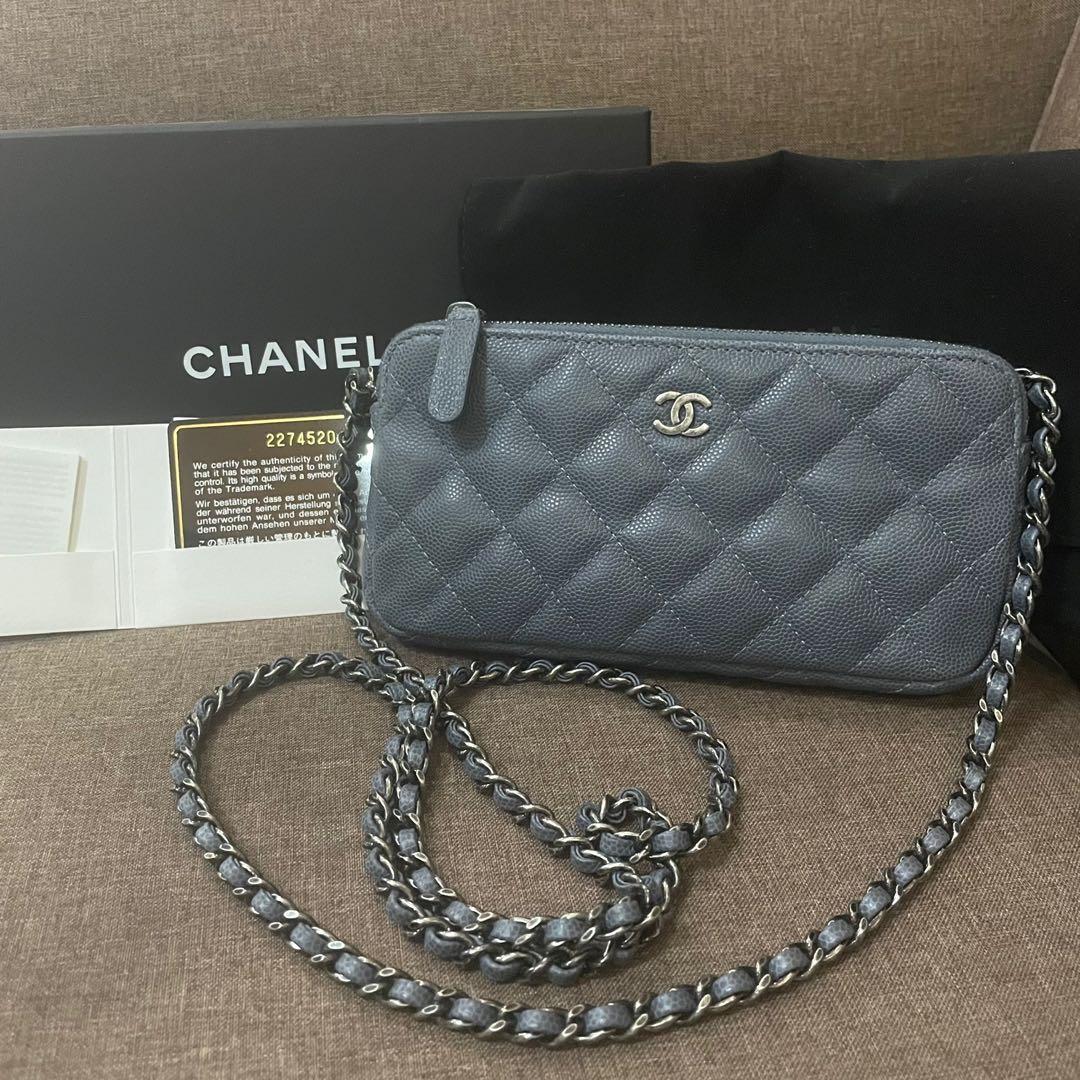 Chanel Caviar Double Zip WoC (Category: Luxury Bags & Wallets) located in Pasig City. Submitted by sibsmnl (Listing ID 1152222256, Image 1). Description: SUPER SALE. LAST PRICE ALREADY. Will revert to orig price after Jan 15. Inclusions: - Box - Card - Documents - Wax paper - Dustbag Honest ranking A to AB I can send actual videos to show condition.