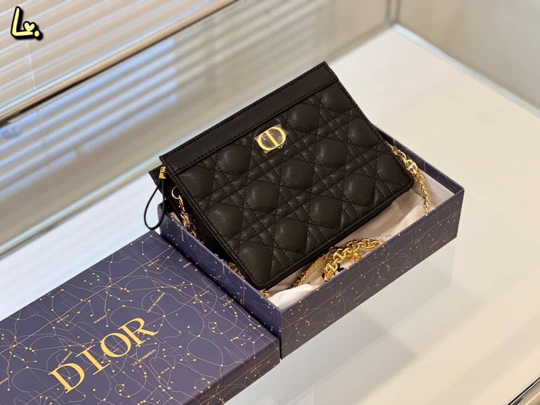 Clutch CD Black