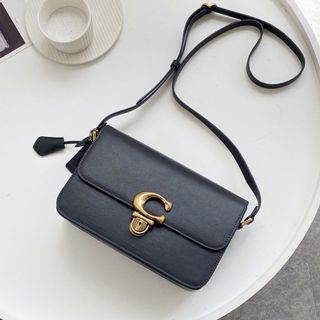 (Kategori: ) berada di . Dikirim oleh adorabags.id (ID iklan 1152337450, Gambar 1). Deskripsi: .