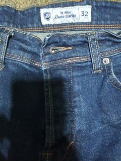 (Category: ) located in . Submitted by annie.gail (Listing ID 1152276818, Image 1). Description: .