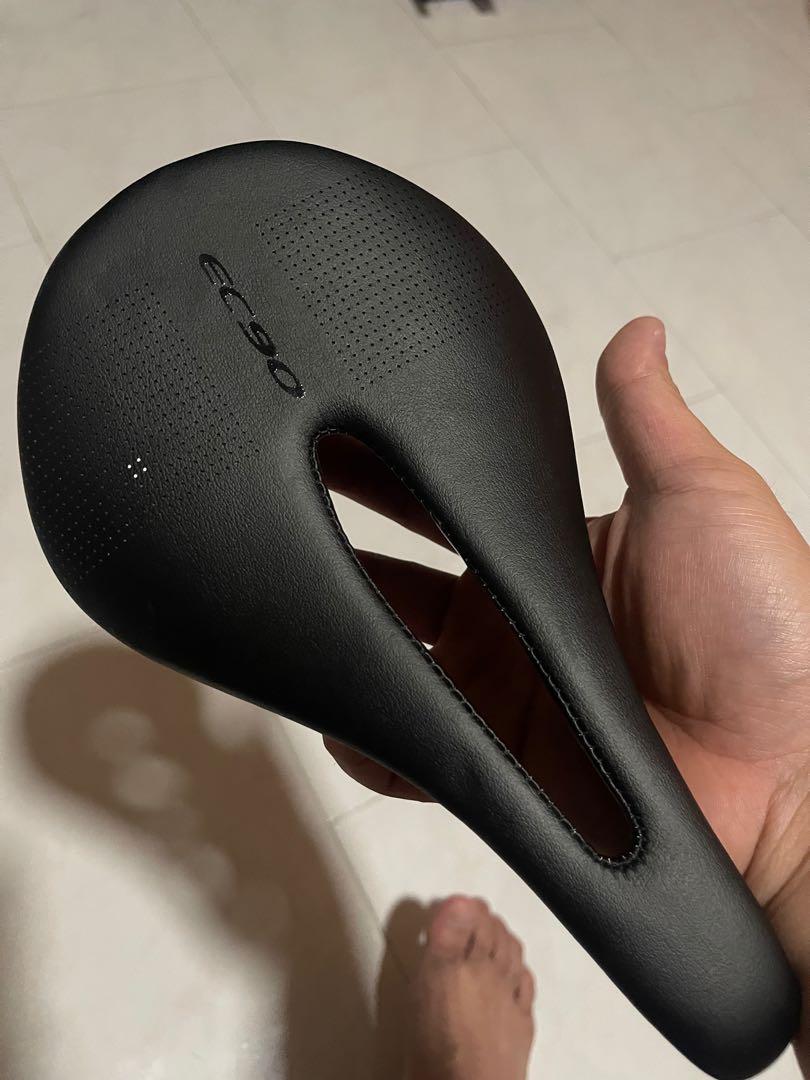 Ec90 carbon saddle