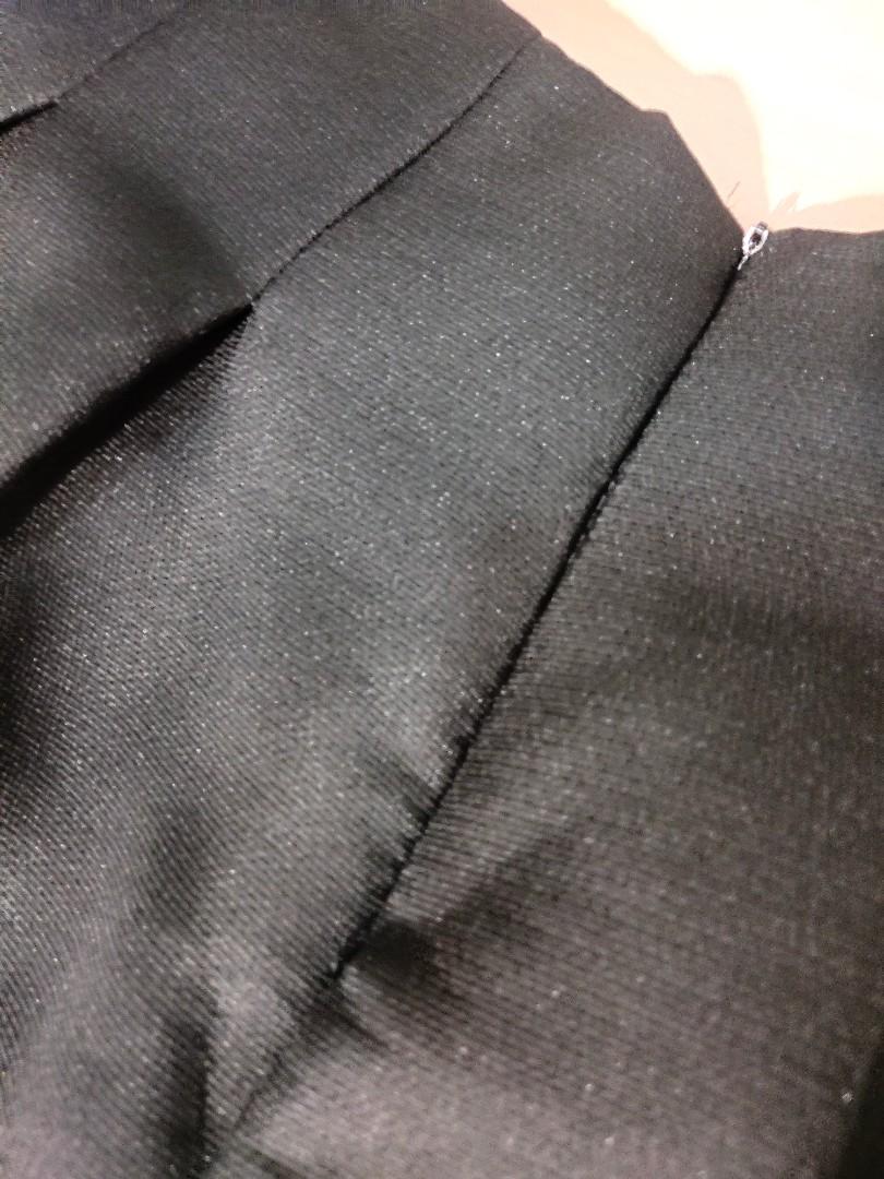 REPRICED Formal highwaist Short (Category: Shorts) located in Manila. Submitted by ei_miss (Listing ID 1152344747, Image 3). Description: FORMAL HIGH WAIST SHORT de zipper yung likod ( see pic #2) WASHED BUT NOT USED ALMOST NEW SIZE 27-28 (MEDIDA SIZE) MODE OF PAYMENT GCASH TO GCASH SHIPPING M.MANILA 50PHP PROVINCE 180PHP.