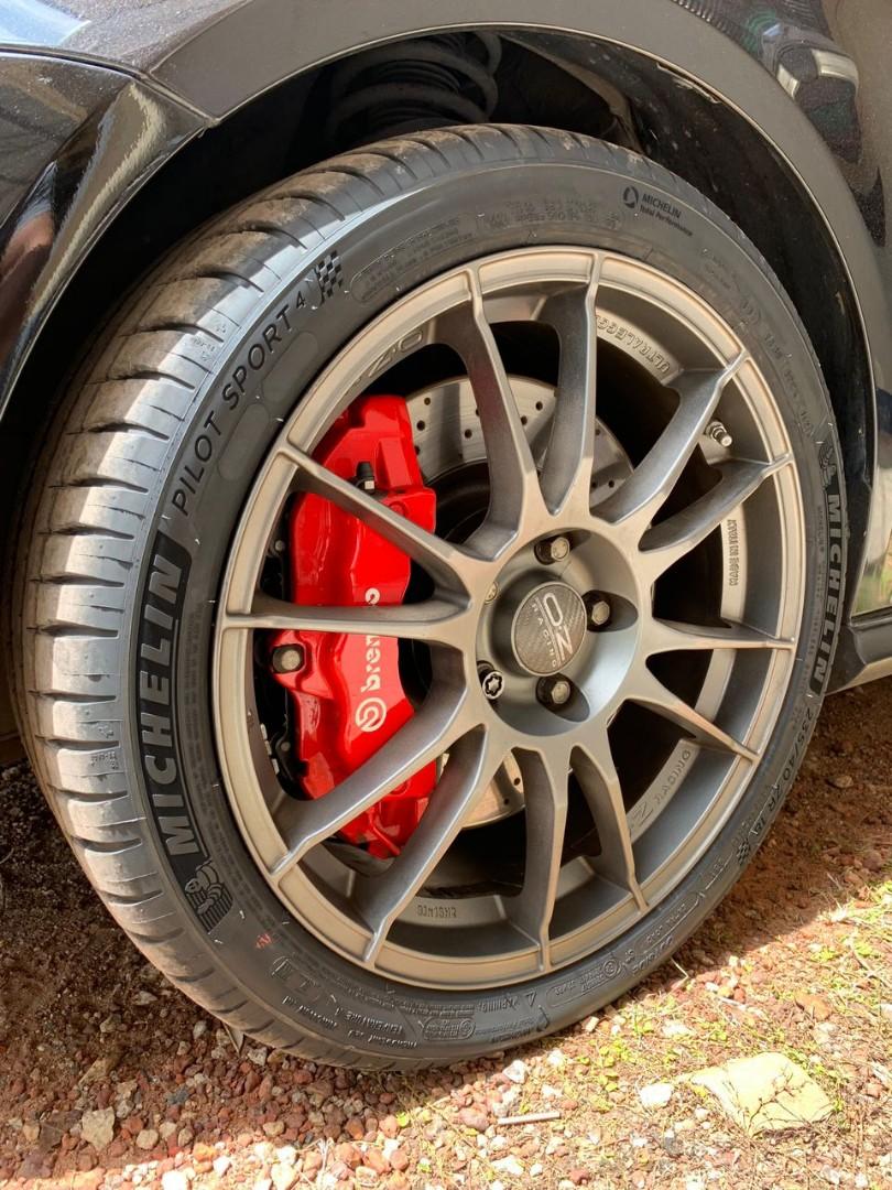 Genuine Porsche Cayenne 18z brembo calipers 6 pot 2set, Auto