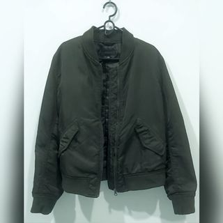(Kategori: ) berada di . Dikirim oleh p1ppo (ID iklan 1152346853, Gambar 1). Deskripsi: .