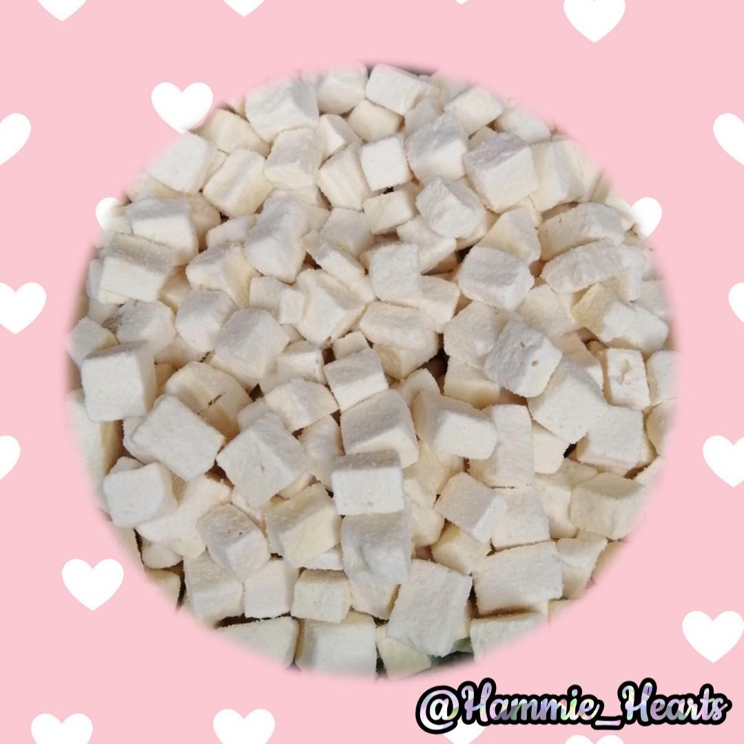 Proteins (Tofu, mealworms & freeze dried chicken), Pet Supplies, Pet