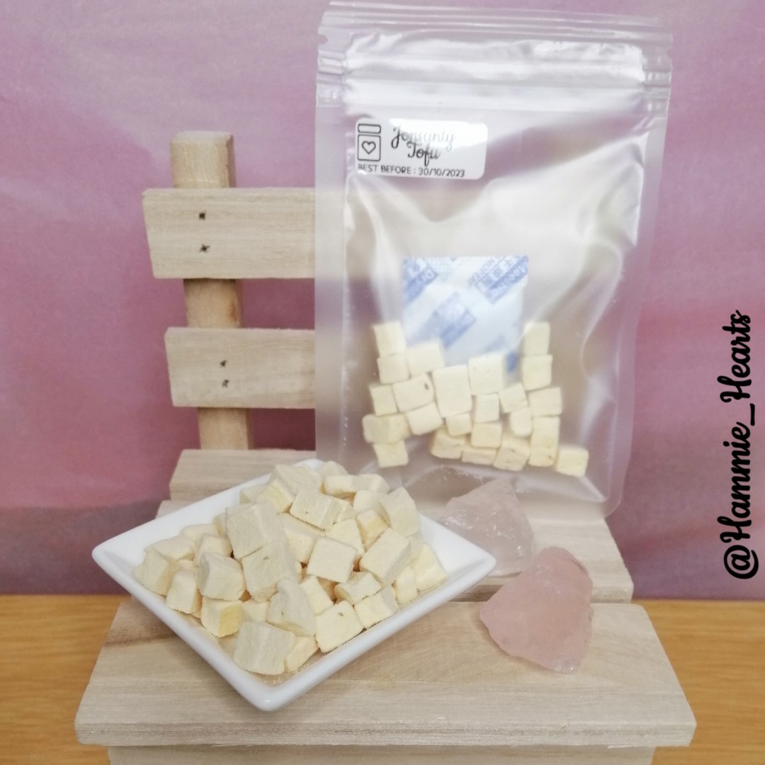 Proteins (Tofu, mealworms & freeze dried chicken), Pet Supplies, Pet