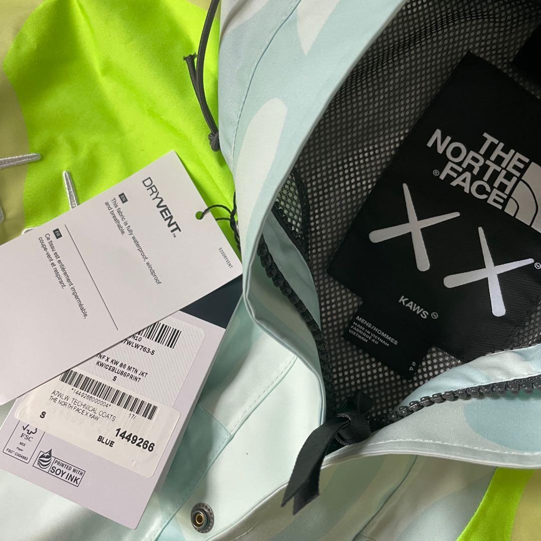 Kaws x The North Face TNF Retro 1986 Mountain Jacket Ice