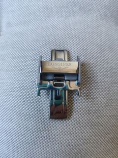(Category: ) located in . Submitted by watch_addict_88 (Listing ID 1152273695, Image 1). Description: .