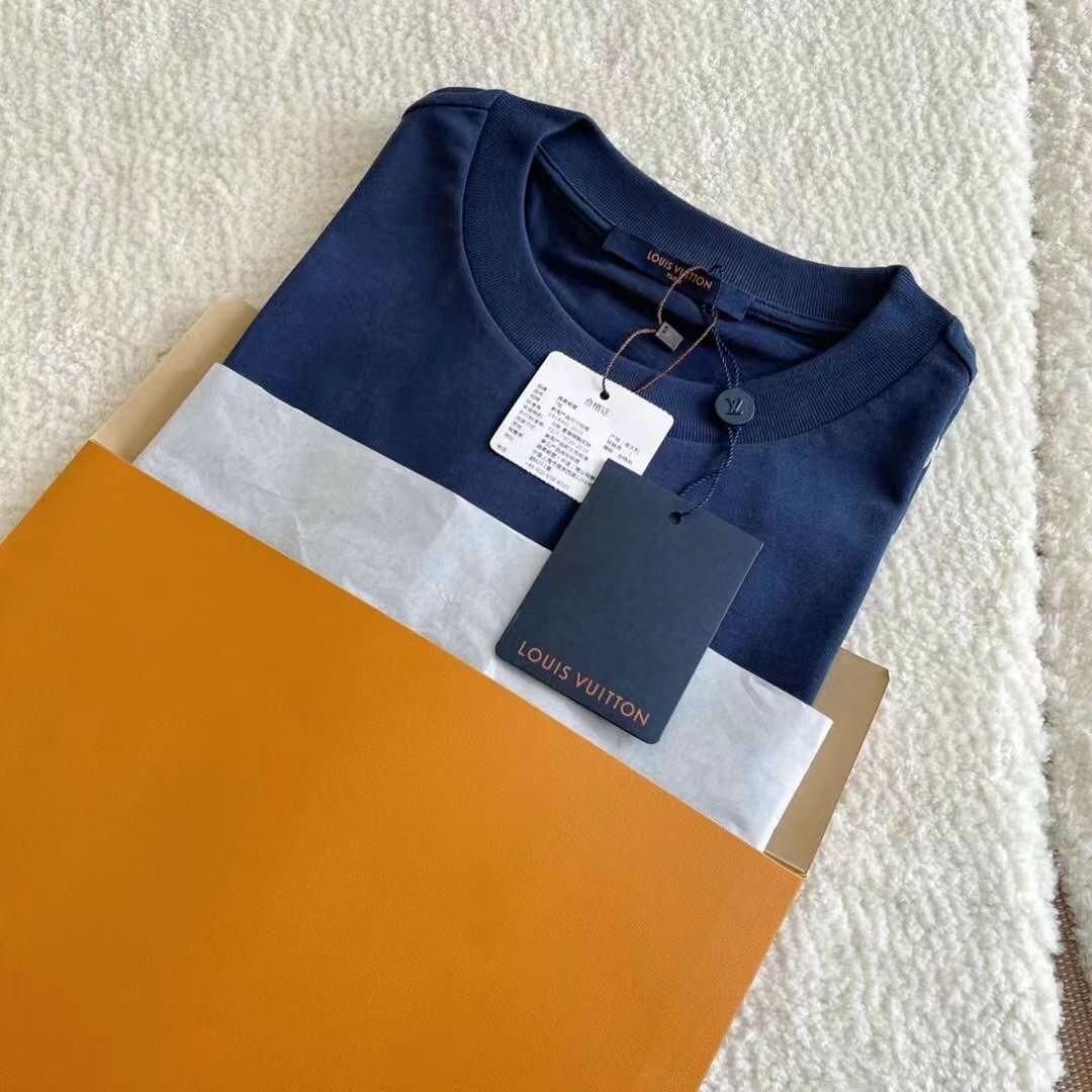 LVSE Monogram gradient T-shirt in Ocean, Men's Fashion, Tops & Sets, Tshirts  & Polo Shirts on Carousell