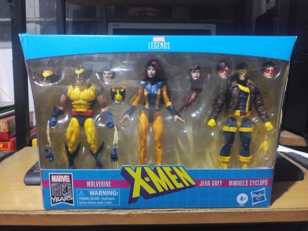 Marvel Legends Love Triangle 3-Pack (Wolverine, Jean Gray and Cyclops ...