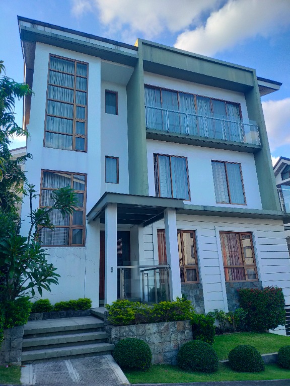 Mckinley Hill Village House for Rent , Property, Rentals, House & Lot
