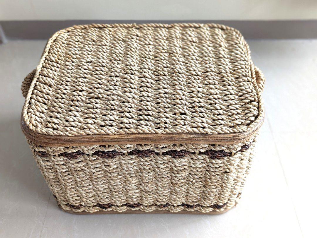 ❕Native Handwoven Storage Basket for Pre-order❕ (Category: Storage Boxes & Baskets) located in Makati City. Submitted by tiasetcetera (Listing ID 1152243607, Image 2). Description: ❕For Pre-order❕ Native Handwoven Storage Basket ▫️Dimensions : 35 x 45 x 30 cm ▫️with handles ❕Discount will apply for bulk orders 😊❕.