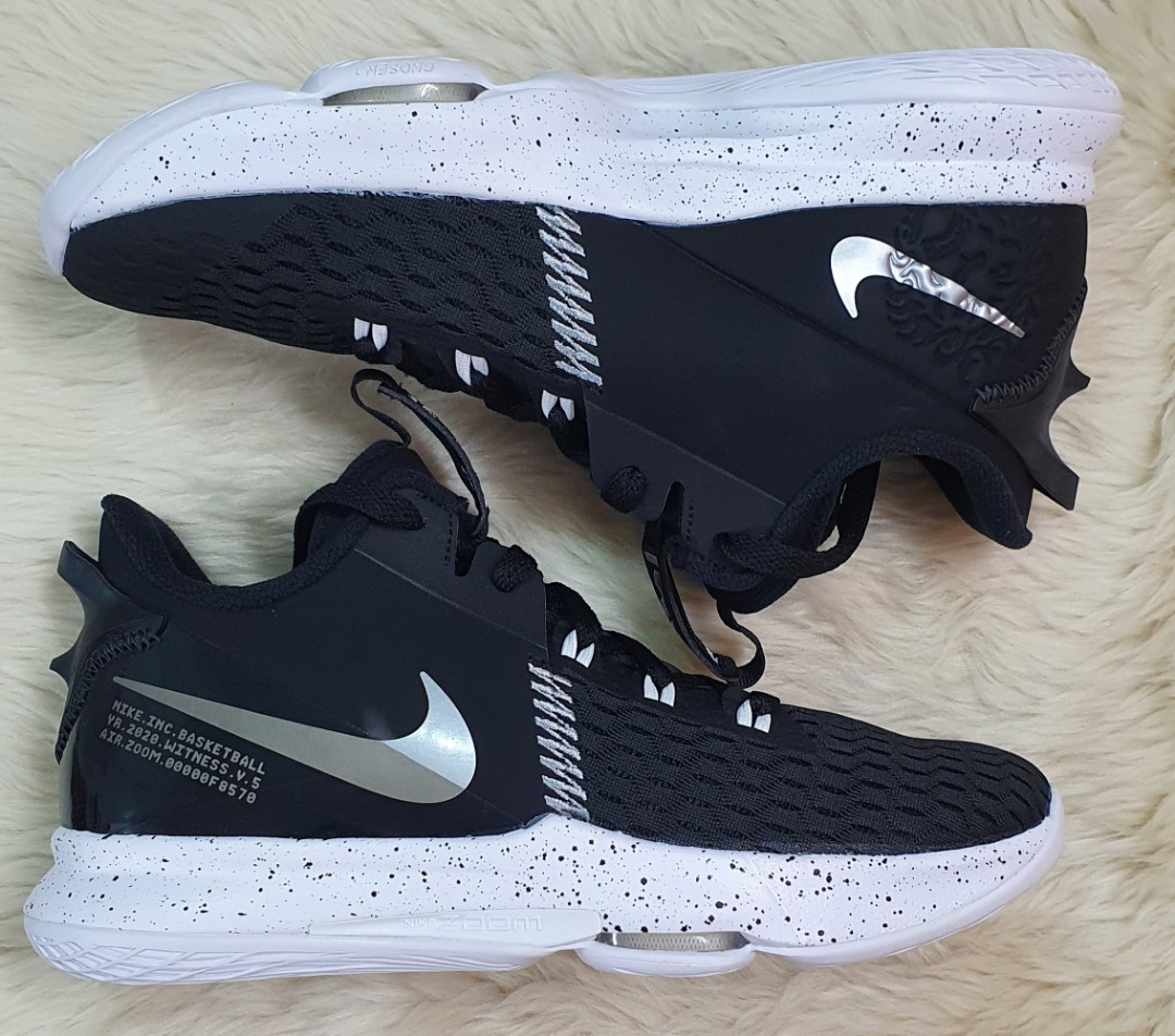 lebron witness v shoes