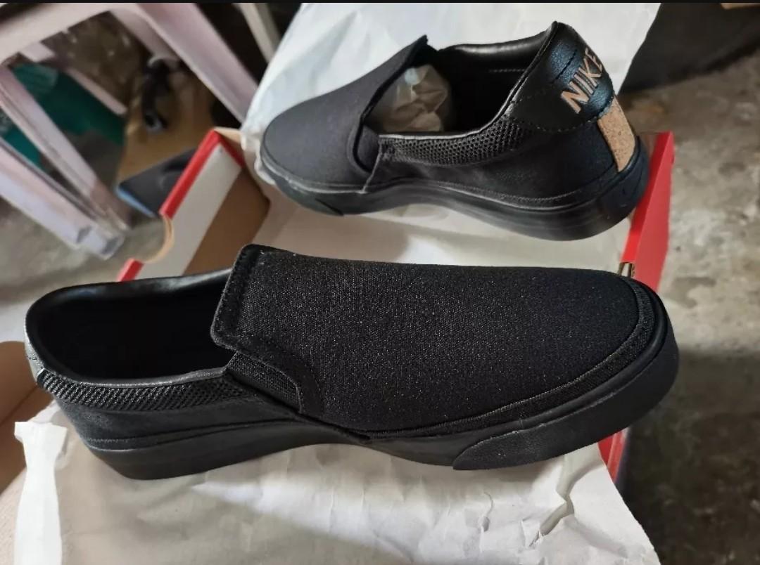 nike court legacy men's slip on