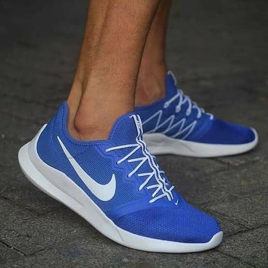 Nike viale tech racer store review