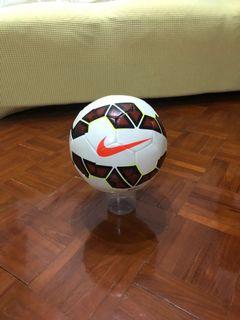 piłka nożna nike strike premier league