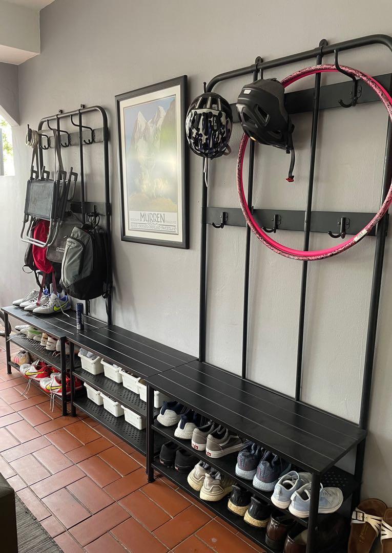Pinnig coat rack top