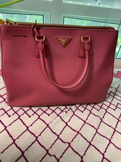 prada black red bolsa