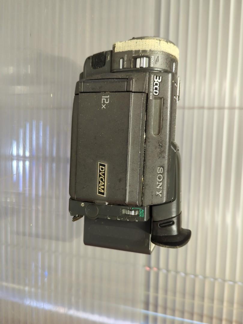 Sony dsrpd100ap video camera, Photography, Cameras on Carousell