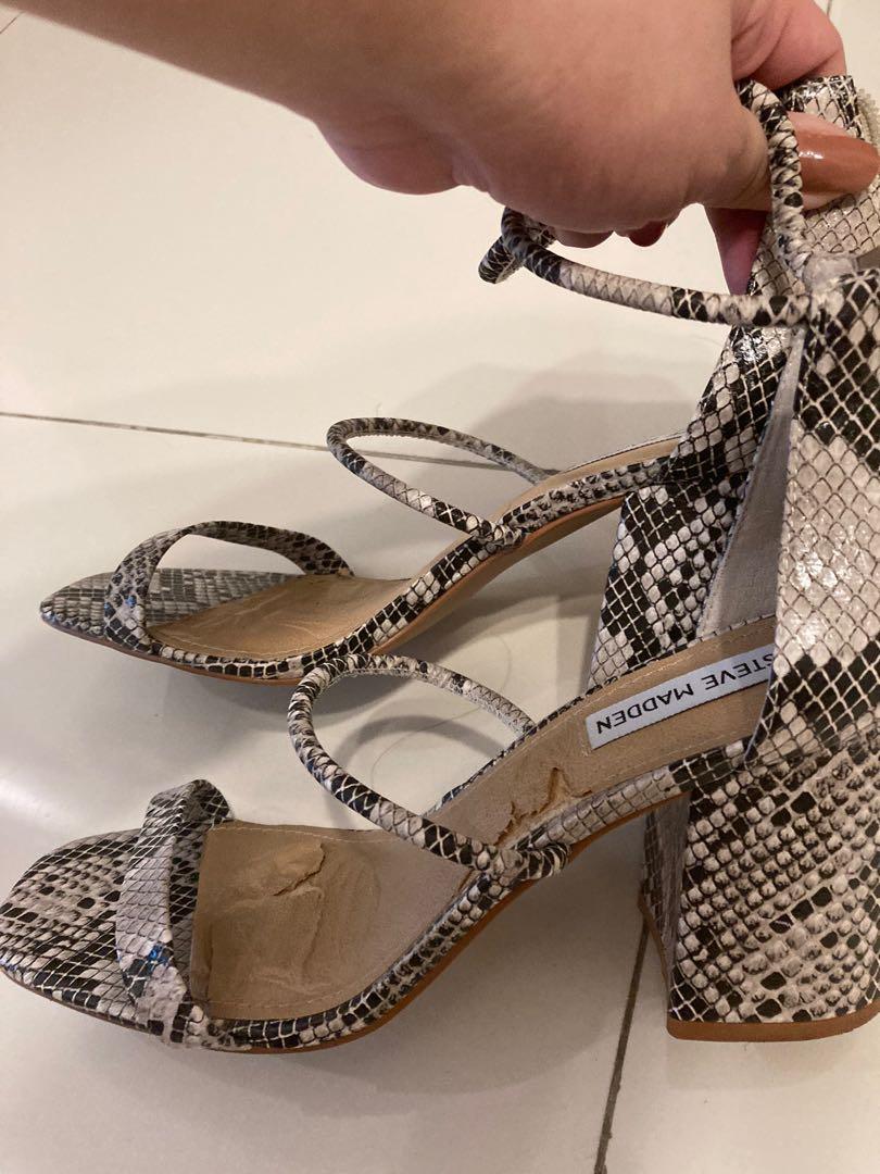 Steve madden payless shop