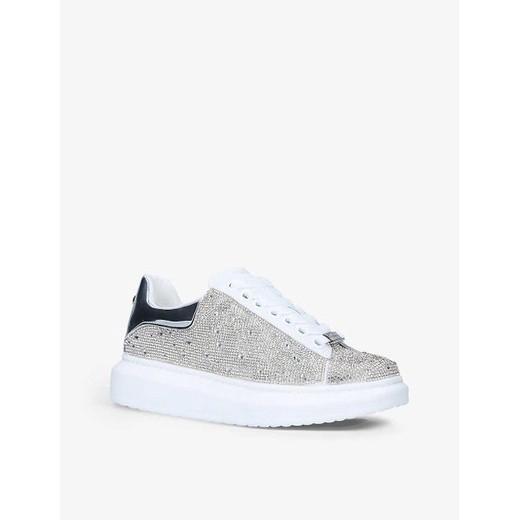 R sneakers store