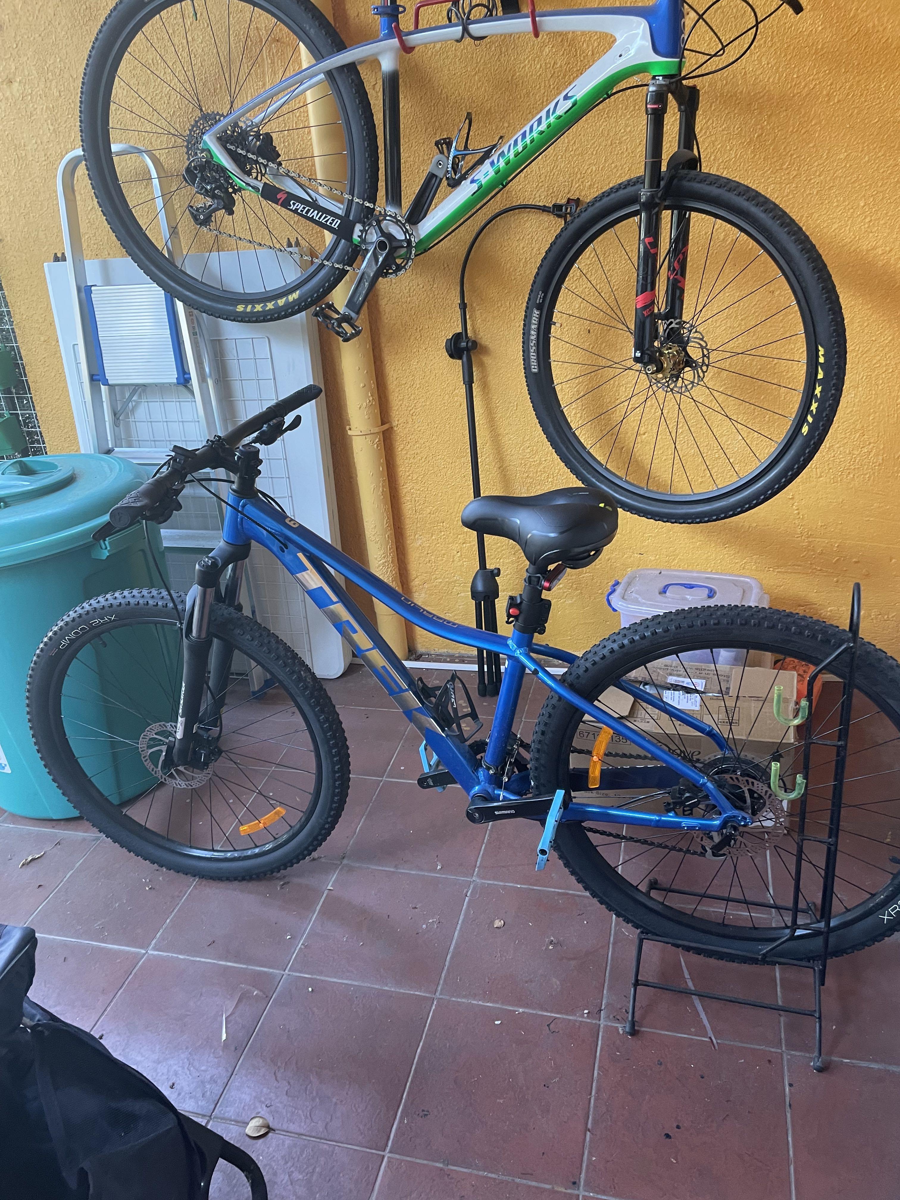 Trek Marlin 6 XS 2022 Sports Equipment Bicycles Parts