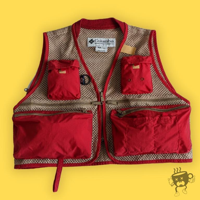 COLUMBIA PFG VEST L, Men's Fashion, Coats, Jackets and Outerwear on  Carousell