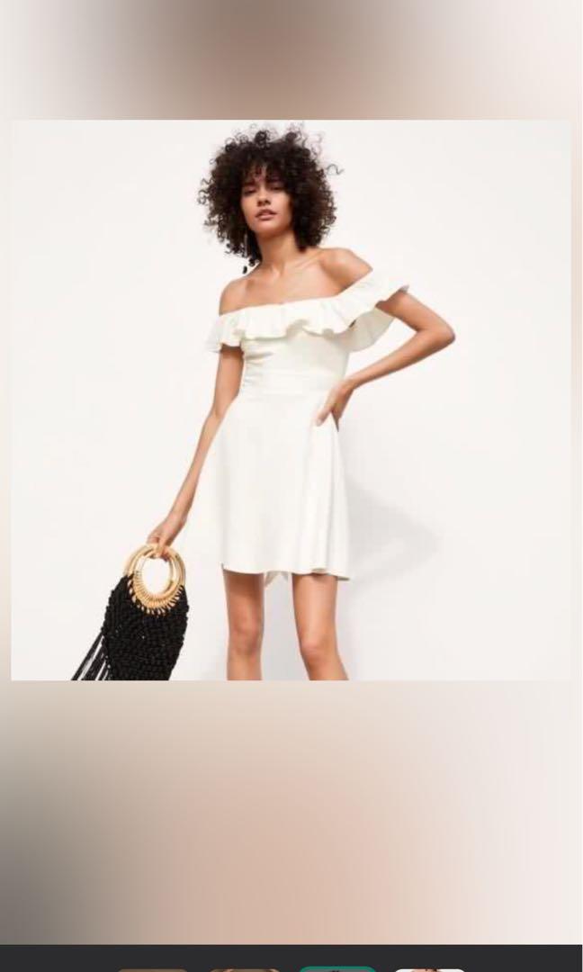 Zara linen dress (Category: Dresses) located in Cebu City. Submitted by thestylemd (Listing ID 1152337322, Image 2). Description: Size small Very pretty .