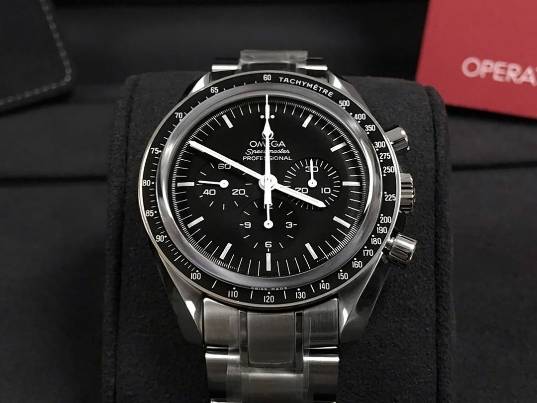 2017 Omega Speedmaster Moonwatch 