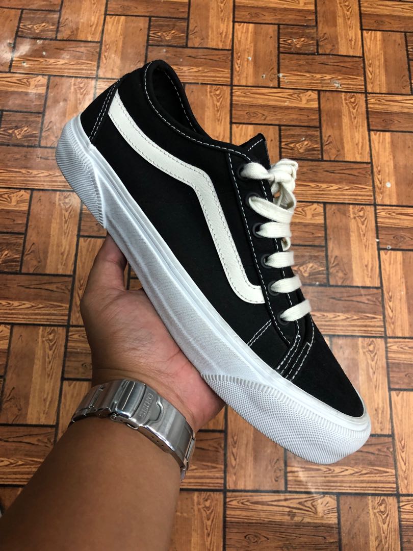 721454 Vans UltraCush Rare Mens Skate Shoes Blk Wht 9 US Men s