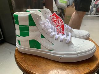 （分類：）位於 。 由 stttt 提交（商品編號 1146999096，圖片 1）。簡介： 。