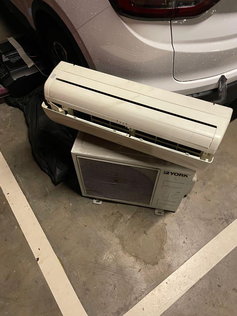 Air Con York 1.0HP USED, TV & Home Appliances, Air Purifiers