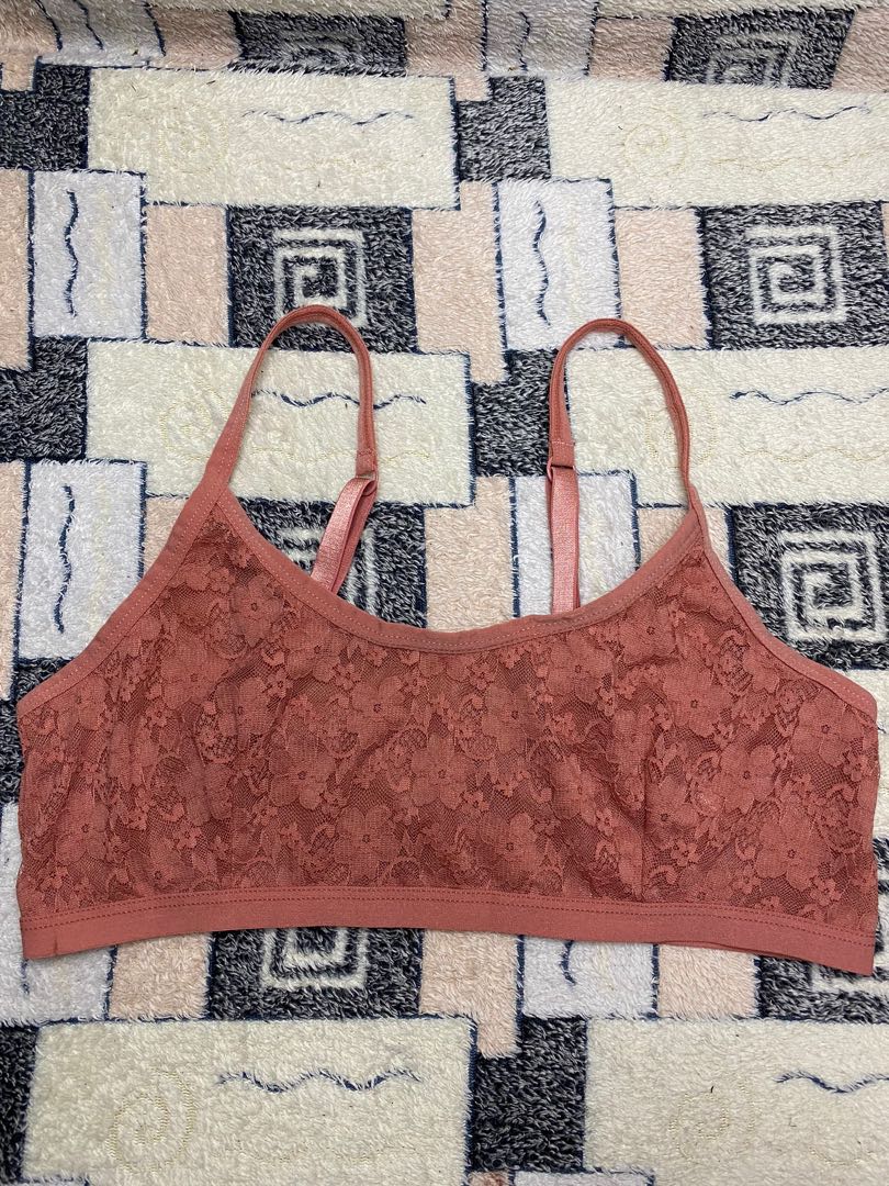 🆕Kmart Australia bra 32D/34C, Women's Fashion, Tops, Sleeveless on  Carousell