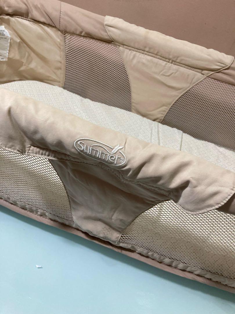 Summer Infant Sleeper (Category: Cots & Cribs) located in San Juan City. Submitted by truewater.84aefe (Listing ID 1146970048, Image 3). Description: From US Baby bassinet can be used atop sturdy bed or very firm bed para katabi parin ang newborn at hinaharangan parin or nasa gitna si baby ni mommy at daddy. Safe si baby pag ganyan :) Foldable for ease in traveling. Of course pwede sa floor .