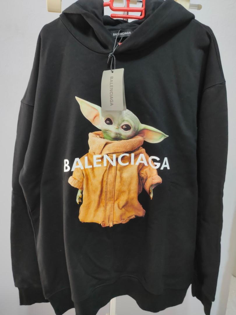 Baby Yoda sweater hoodie size xl